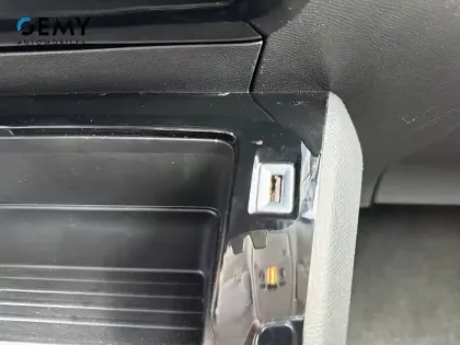 Photo 19 Peugeot 2008  BlueHDi 110 S&S BVM6