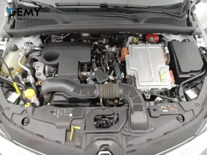 Photo 11 Renault Clio  E-Tech 140 - 21N