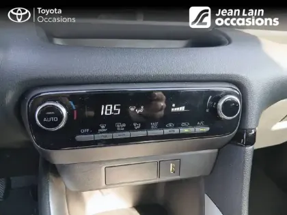 Photo 13 Toyota Yaris  Hybride 116h