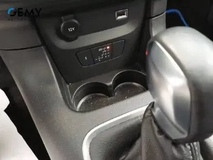 Photo 20 Citroën C3  PureTech 110 S&S EAT6