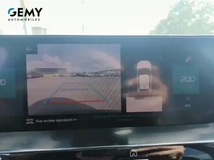 Photo 18 Citroën C4 e- 136 ch Automatique