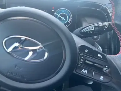 Photo 31 Hyundai Tucson  1.6 T-GDI 230 Hybrid BVA6