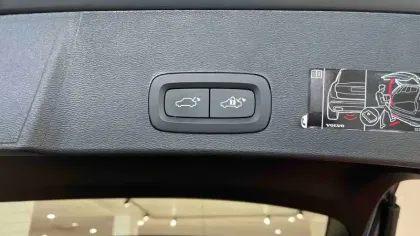 Photo 10 Volvo XC40  T5 Recharge 180+82 ch DCT7