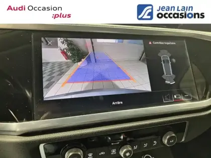 Photo 19 Audi Q3  35 TDI 150 ch S tronic 7 Quattro