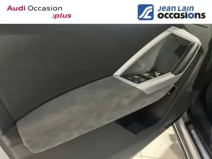 Photo 18 Audi Q3  35 TDI 150 ch S tronic 7 Quattro