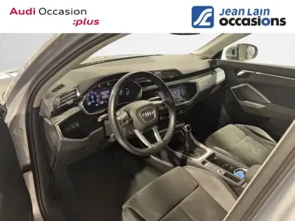 Photo 10 Audi Q3  35 TDI 150 ch S tronic 7 Quattro