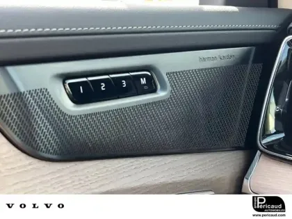 Photo 13 Volvo Xc90  T8 Hybride Rechargeable 406 ch AWD Geartronic 8 7pl