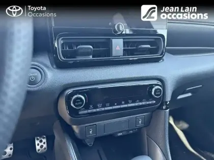 Photo 13 Toyota Yaris  Hybride 130h
