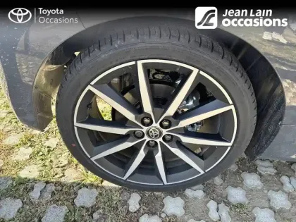 Photo 19 Toyota Yaris  Hybride 130h