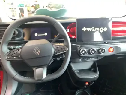Photo 7 Renault Twingo  E-Tech Electrique 80 ch autonomie urbaine