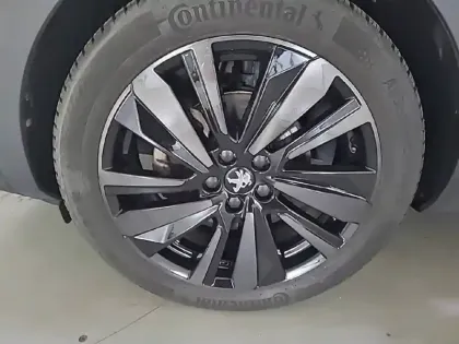 Photo 12 Peugeot 3008  PureTech 130ch S&S EAT8