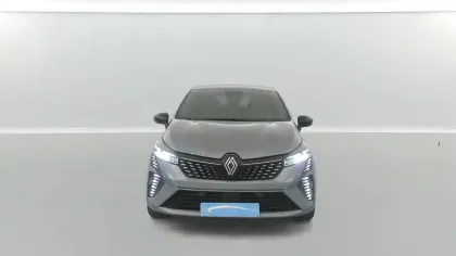 Photo 35 Renault Clio  E-Tech full hybrid 145