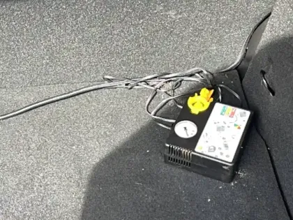 Photo 23 Renault Clio  E-Tech full hybrid 145