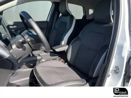 Photo 6 Renault Captur  TCe 90