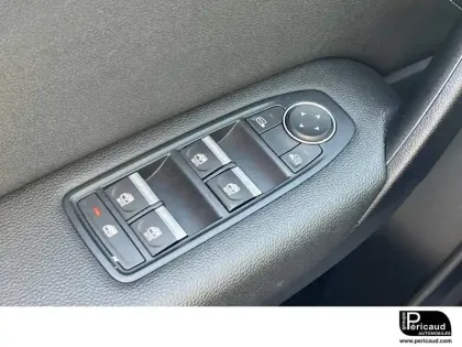 Photo 12 Renault Captur  TCe 90