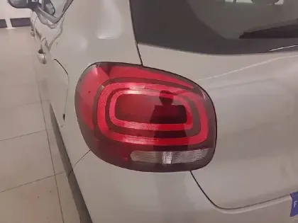 Photo 16 Citroën C3  PureTech 83 S&S BVM5