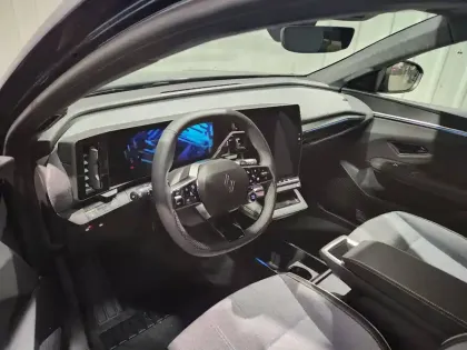 Photo 6 Renault Scenic  E-Tech electrique 220 ch grande autonomie