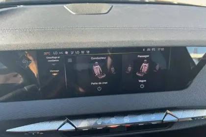 Photo 24 DS DS 4  Hybride E-Tense 225 EAT8