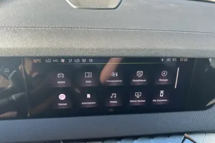 Photo 26 DS DS 4  Hybride E-Tense 225 EAT8