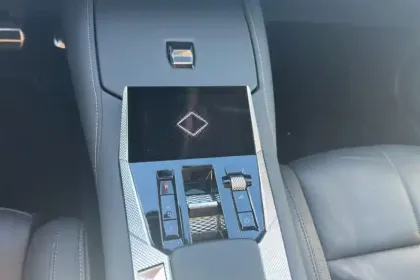 Photo 20 DS DS 4  Hybride E-Tense 225 EAT8