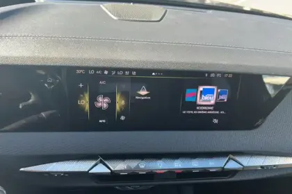 Photo 21 DS DS 4  Hybride E-Tense 225 EAT8