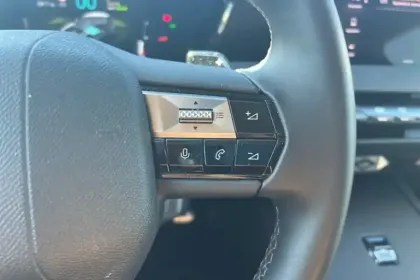 Photo 17 DS DS 4  Hybride E-Tense 225 EAT8