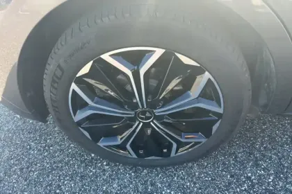 Photo 15 DS DS 4  Hybride E-Tense 225 EAT8