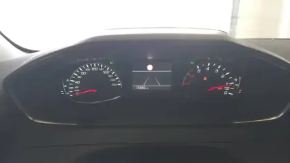 Photo 21 Peugeot 208  PureTech 100 S&S BVM6