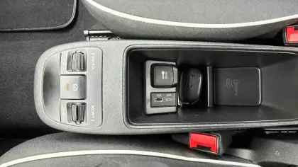 Photo 24 Fiat 500  e 95 ch