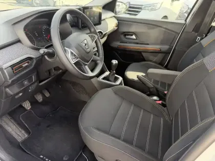 Photo 5 Dacia Sandero  TCe 90 - 22