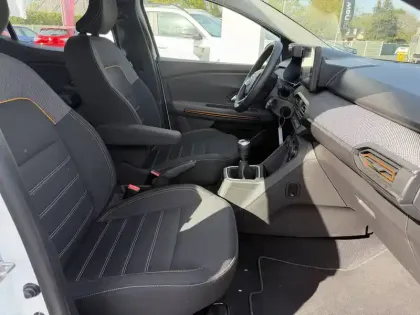 Photo 9 Dacia Sandero  TCe 90 - 22