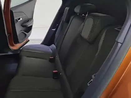 Photo 11 Peugeot 2008  BlueHDi 100 S&S BVM6