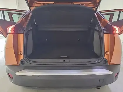 Photo 5 Peugeot 2008  BlueHDi 100 S&S BVM6