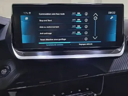 Photo 20 Peugeot 2008  BlueHDi 100 S&S BVM6