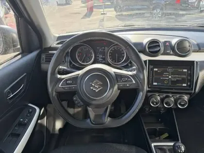 Photo 8 Suzuki Swift  1.2 Dualjet Hybrid SHVS Allgrip