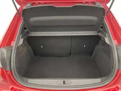 Photo 12 Peugeot 208  Electrique 50 kWh 136ch