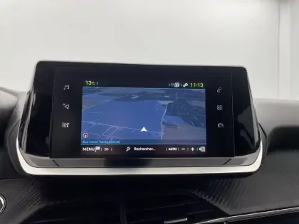 Photo 19 Peugeot 208  Electrique 50 kWh 136ch