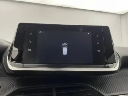 Photo 25 Peugeot 208  Electrique 50 kWh 136ch