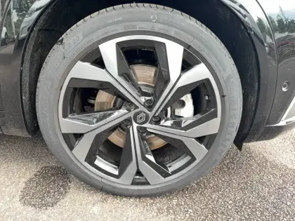 Photo 42 Renault Espace  E-Tech full hybrid 200 GSR2