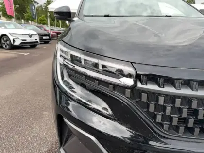 Photo 43 Renault Espace  E-Tech full hybrid 200 GSR2