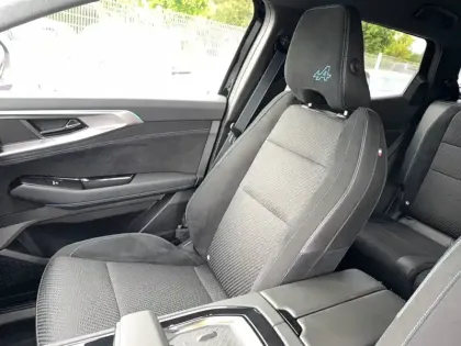 Photo 33 Renault Espace  E-Tech full hybrid 200 GSR2