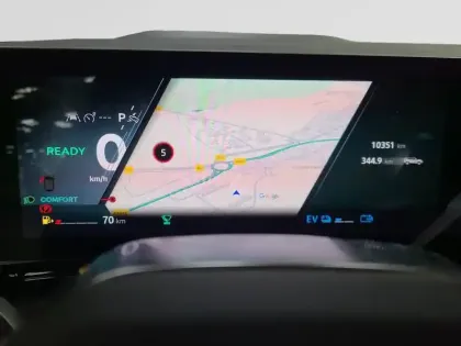 Photo 8 Renault Espace  E-Tech full hybrid 200 GSR2