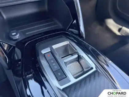 Photo 13 Peugeot 208  Electrique 50 kWh 136ch