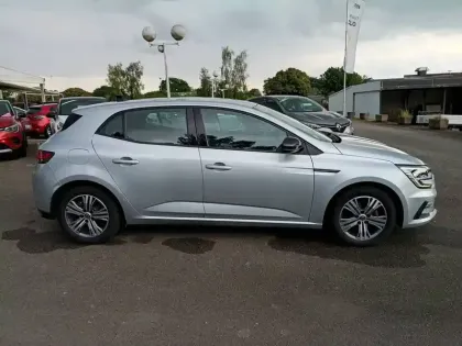 Photo 20 Renault Megane  IV Berline Blue dCi 115 EDC