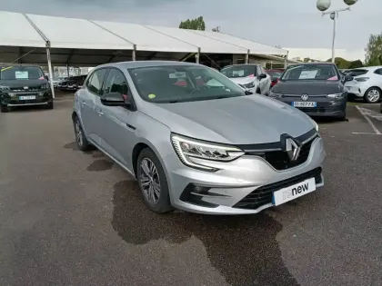 Photo 21 Renault Megane  IV Berline Blue dCi 115 EDC