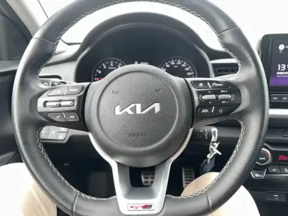 Photo 10 Kia Stonic  1.0 T-GDi 120 ch MHEV DCT7