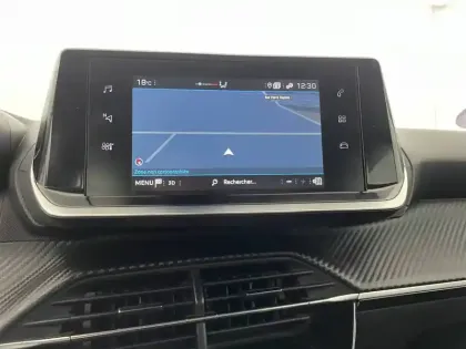 Photo 19 Peugeot 2008  PureTech 100 S&S BVM6