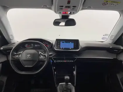 Photo 29 Peugeot 2008  PureTech 100 S&S BVM6