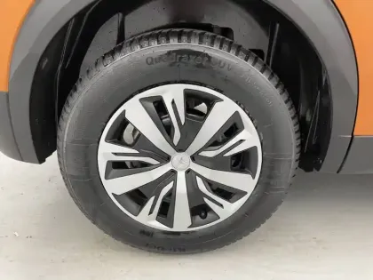 Photo 18 Peugeot 2008  PureTech 100 S&S BVM6