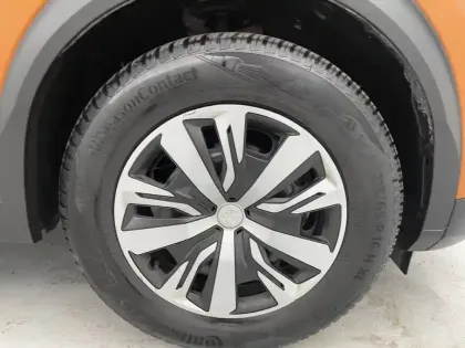 Photo 17 Peugeot 2008  PureTech 100 S&S BVM6